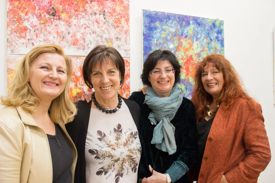 BURN-IN Exhibition: Moving Nature 3/2017 | Sonja Dolzer | Josefine Bleich | Isabelle Habegger | Renate Polzer