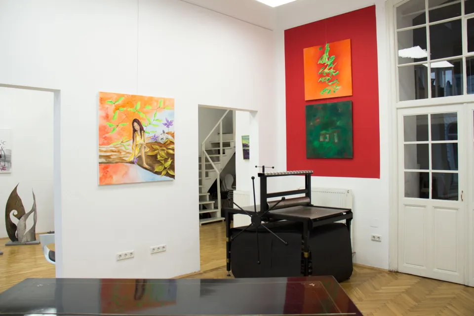 BURN-IN Exhibition: Conscious.Unconscious 4/2015