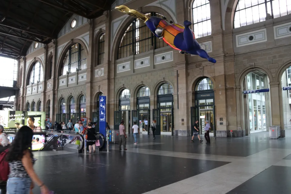 Zurich Central Station | visualisation: wisartexpo, copyright: Artbox